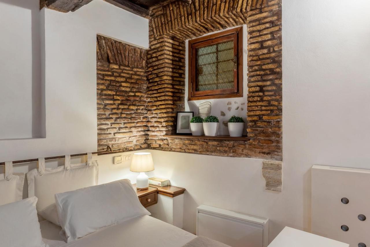 Heart Of Trastevere Studio Flat Řím Exteriér fotografie